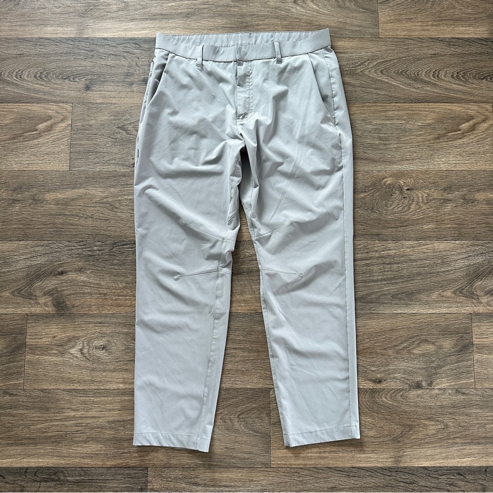 Fabletics Grey ‘The Only Pant’ Sz 33x30